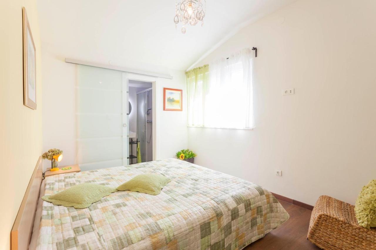 Apartments Lalic Tučepi Zewnętrze zdjęcie
